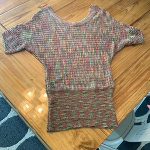 Women’s wet seal top